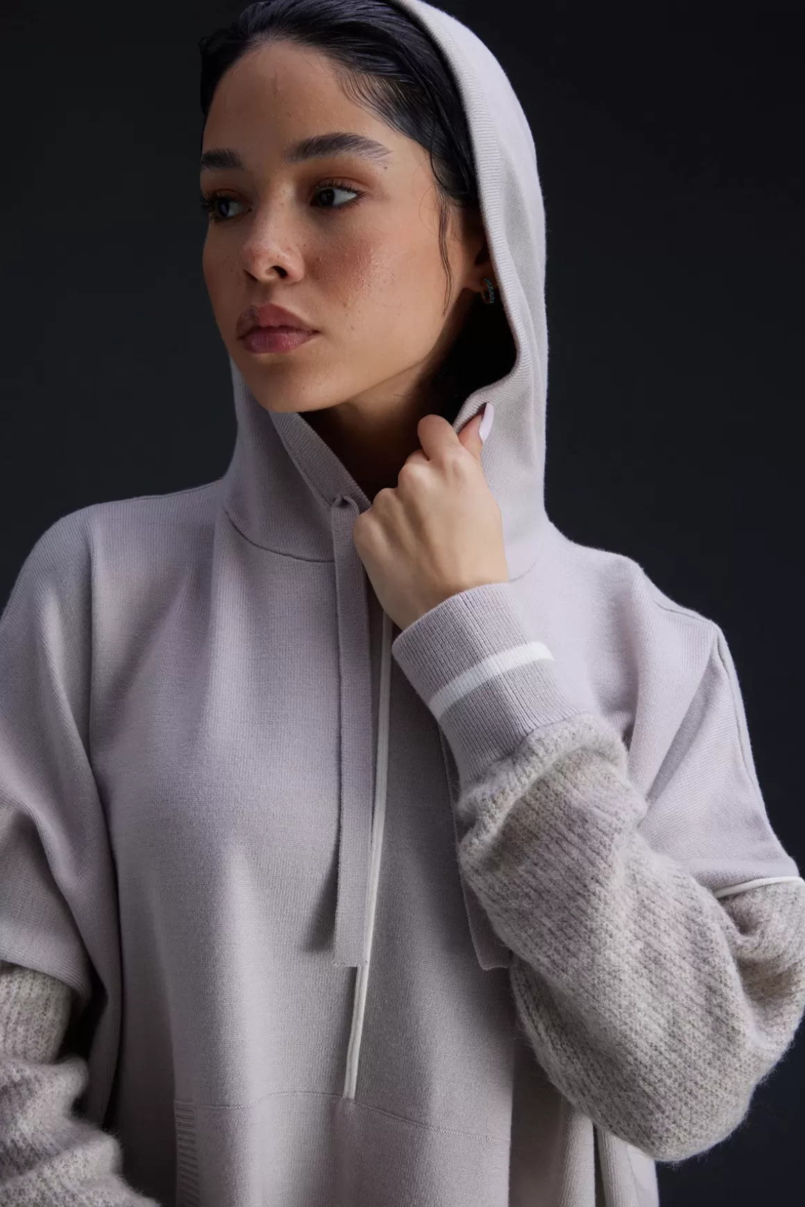 Gertrude Pulls & Cardigans*Pull En Maille A Capuche Bi-Matiere Antonia Ciment